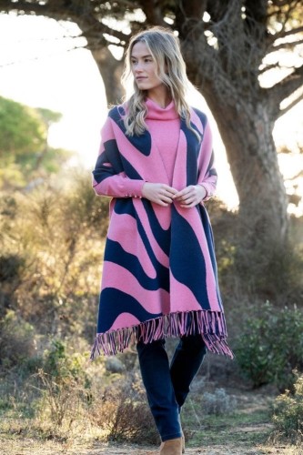 Marble-Scarf-Pink-and-Navy