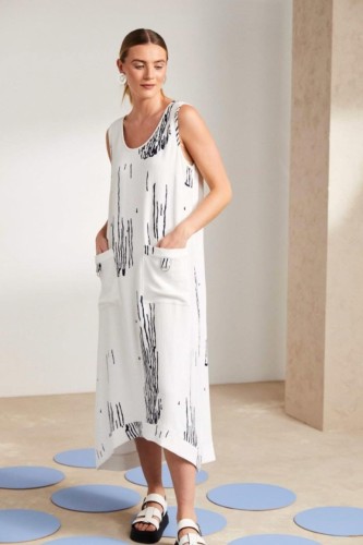 NAYA - Scratch Print Round Neck Dress