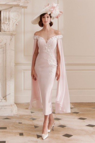 66742 - Petal / Ivory