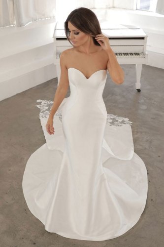 Enzoani-Blue-Nanelle-resized