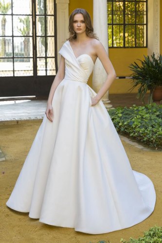 Enzoani-Blue-Peggy-resized