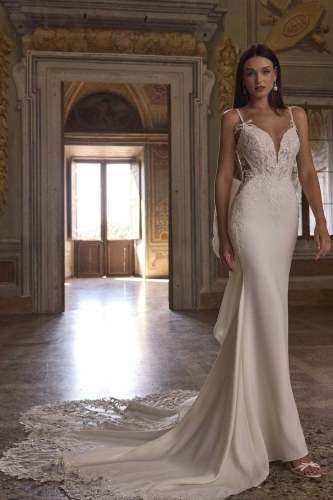 63262-Adella
