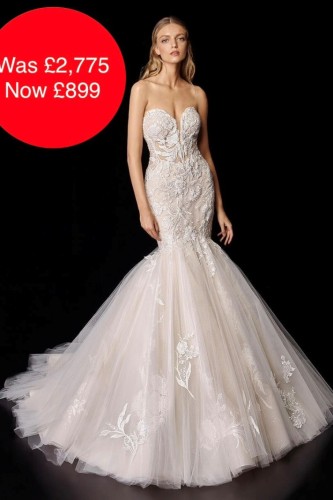 sale-phyllis